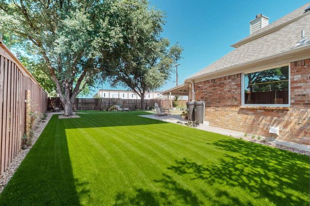 2221 Everglade Court, Carrollton, TX 75006