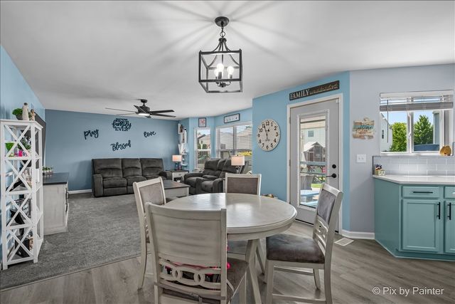 1013 Mountain View Drive, Joliet, IL 60432