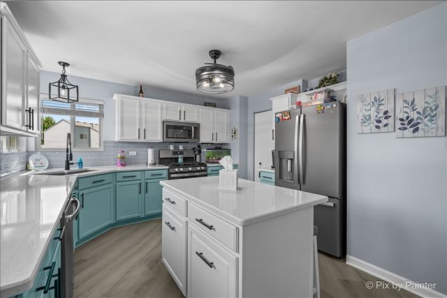 1013 Mountain View Drive, Joliet, IL 60432