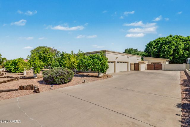 3233 E FAIRBROOK Street, Mesa, AZ 85213