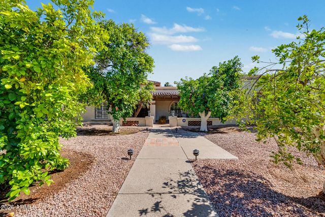 3233 E FAIRBROOK Street, Mesa, AZ 85213