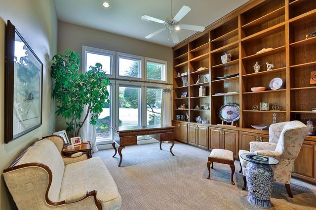 5916 Forest Highlands Drive, Fort Worth, TX 76132