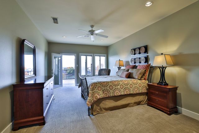 5916 Forest Highlands Drive, Fort Worth, TX 76132