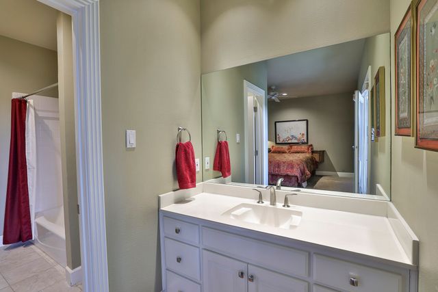 5916 Forest Highlands Drive, Fort Worth, TX 76132