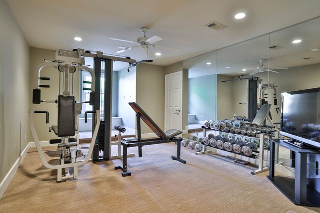 5916 Forest Highlands Drive, Fort Worth, TX 76132