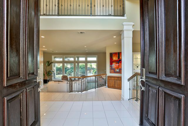 5916 Forest Highlands Drive, Fort Worth, TX 76132