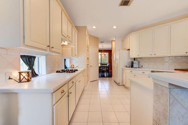 11915 Canyon Timbers Drive, Tomball, TX 77377