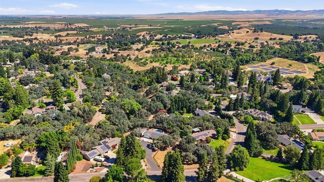 11307 Scarlet Oak, Oakdale, CA 95361
