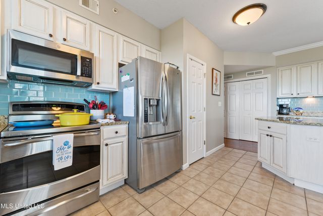 2230 Beach Drive, 908, Gulfport, MS 39507