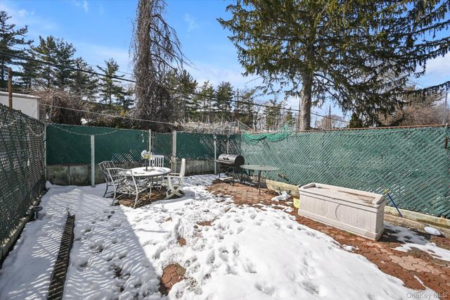 77-06 Kneeland Avenue, Elmhurst, NY 11373