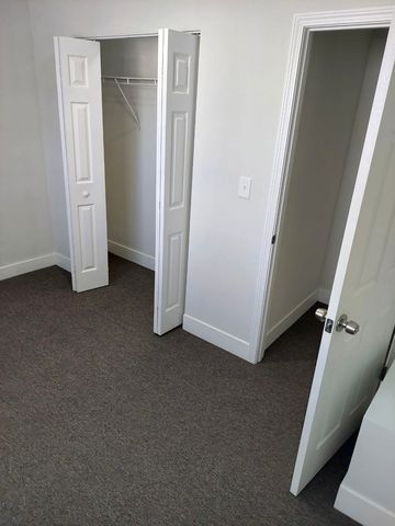 1151 W 19TH Street, Chicago, IL 60608