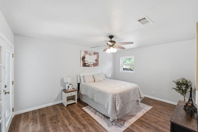1917 Toplea Drive, Euless, TX 76040