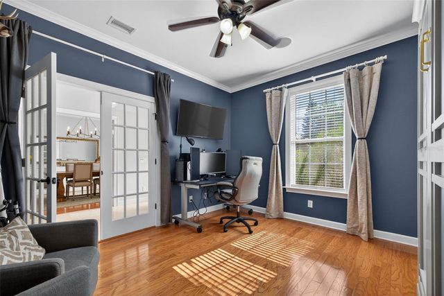 3117 W EUCLID AVENUE, Tampa, FL 33629