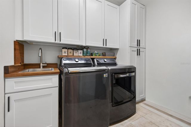 3117 W EUCLID AVENUE, Tampa, FL 33629