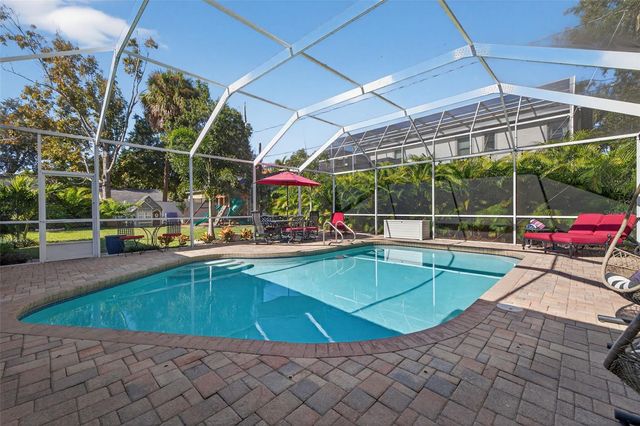 3117 W EUCLID AVENUE, Tampa, FL 33629