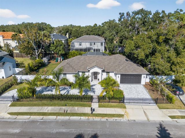 3117 W EUCLID AVENUE, Tampa, FL 33629
