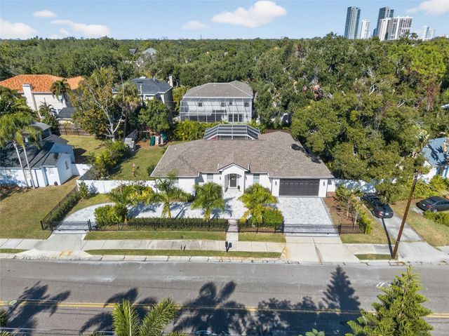 3117 W EUCLID AVENUE, Tampa, FL 33629