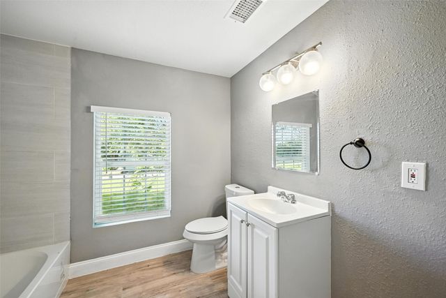 1927 S Fannin Avenue, Denison, TX 75020