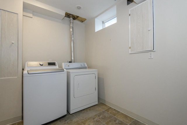 W235N7102 Prairie LANE, Sussex, WI 53089