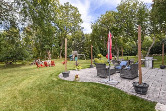 W235N7102 Prairie LANE, Sussex, WI 53089