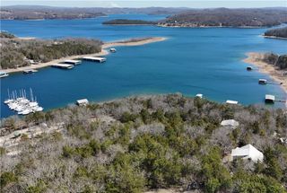 11021 Lathams Landing Road, Garfield, AR 72732