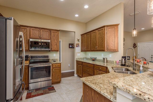 12097 THAMES AVENUE, Weeki Wachee, FL 34614