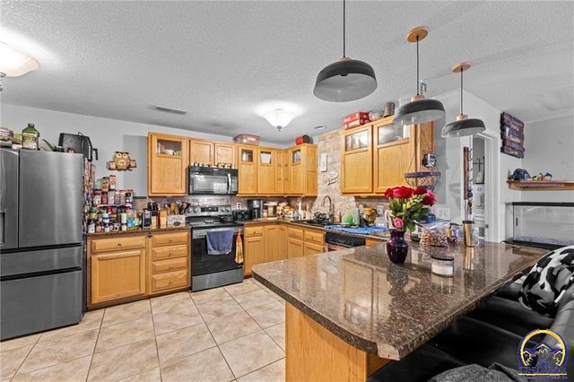 1475 Jackson RD, Williamsburg, KS 66095