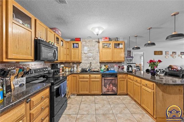 1475 Jackson RD, Williamsburg, KS 66095