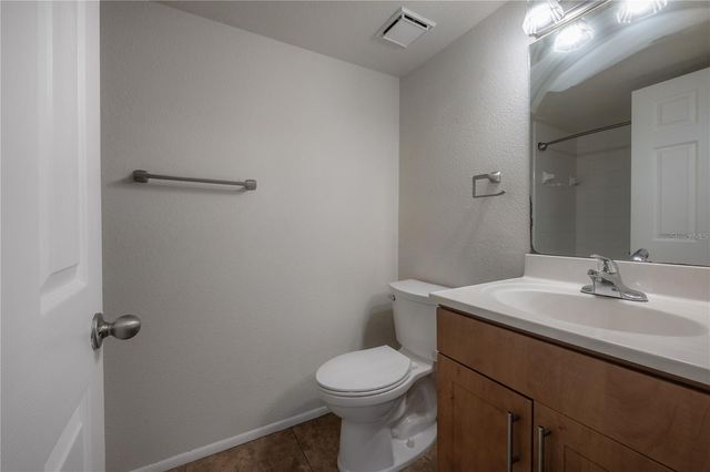 5709 BAYWATER DRIVE, Tampa, FL 33615