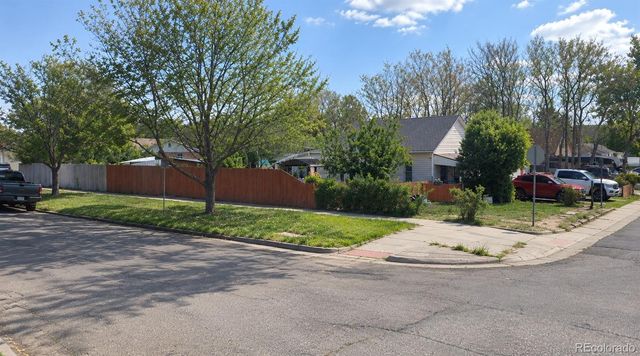 272 King Street, Denver, CO 80219