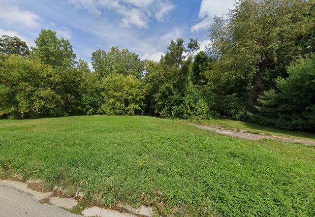 7230 Colosseum Drive, Rockford, IL 61107