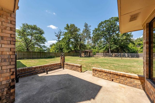 2814 Pineview, Tyler, TX 75704