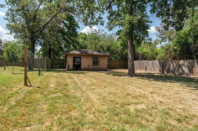 2814 Pineview, Tyler, TX 75704