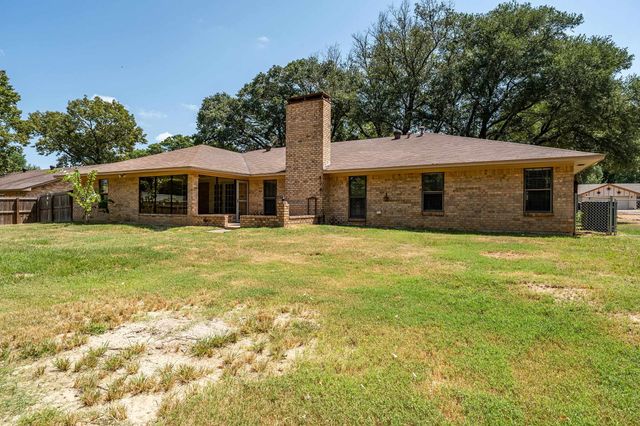 2814 Pineview, Tyler, TX 75704