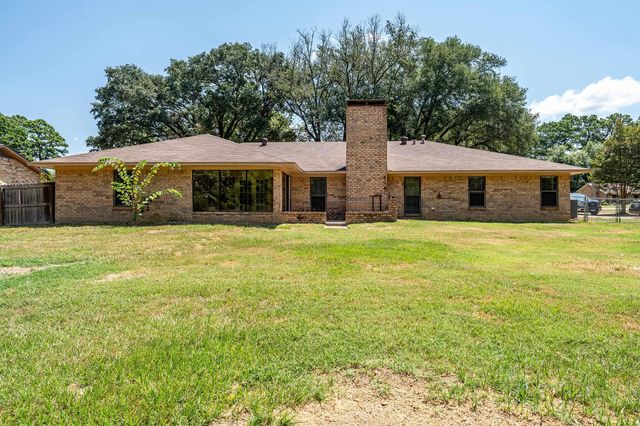 2814 Pineview, Tyler, TX 75704