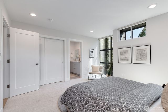 1123 31st Avenue, Seattle, WA 98122