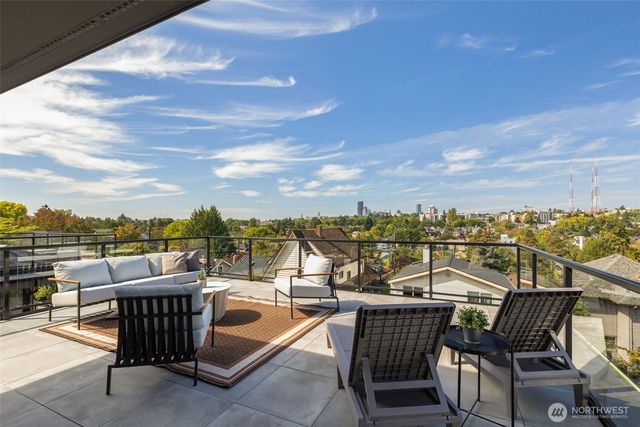 1123 31st Avenue, Seattle, WA 98122