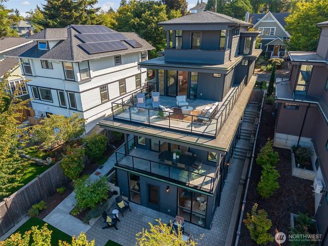 1123 31st Avenue, Seattle, WA 98122