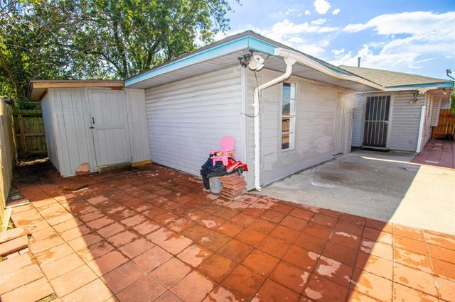 918 Littleport Lane, Channelview, TX 77530