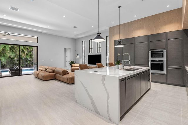 16355 Braeburn Ridge Trail, Delray Beach, FL 33446