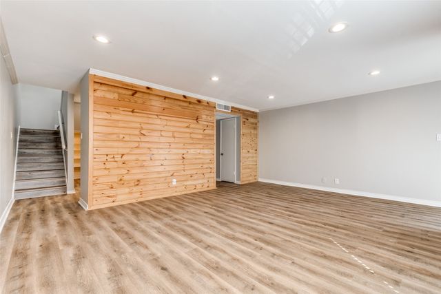 15909 Archwood Lane 1026, Dallas, TX 75248