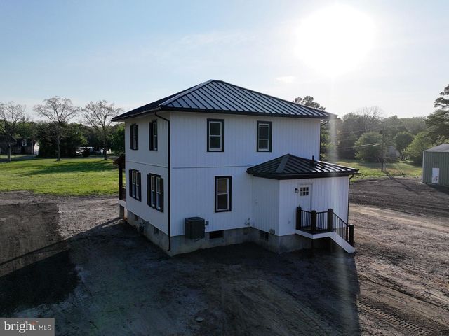 711 TUCKAHOE ROAD, Vineland, NJ 08360