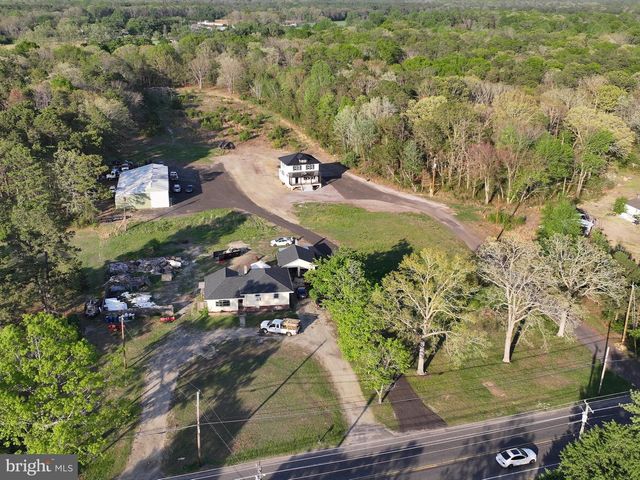 711 TUCKAHOE ROAD, Vineland, NJ 08360