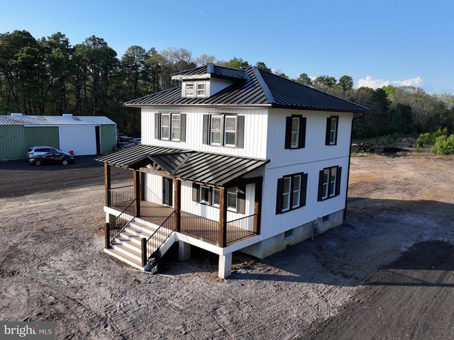 711 TUCKAHOE ROAD, Vineland, NJ 08360