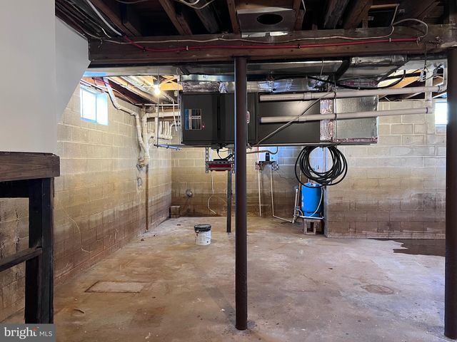 711 TUCKAHOE ROAD, Vineland, NJ 08360