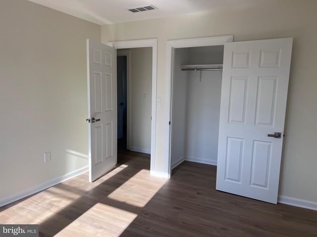 711 TUCKAHOE ROAD, Vineland, NJ 08360