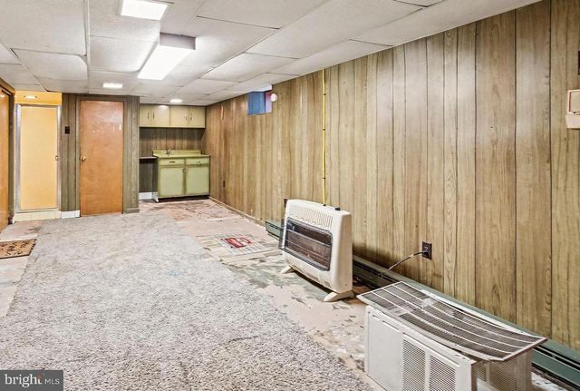 30 S WALNUT ST, Mount Carmel, PA 17851