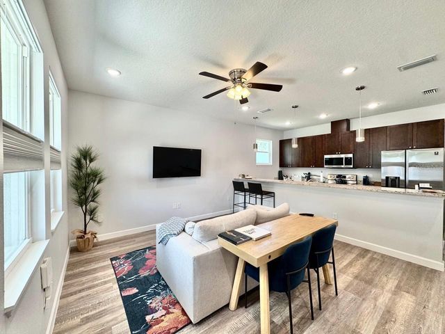 4409 N 36TH STREET, Tampa, FL 33610