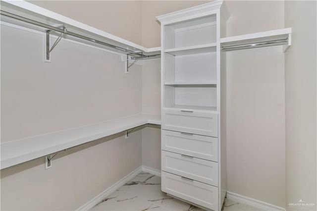 2412 Sabinal Avenue, Hidalgo, TX 78503