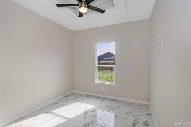 2412 Sabinal Avenue, Hidalgo, TX 78503